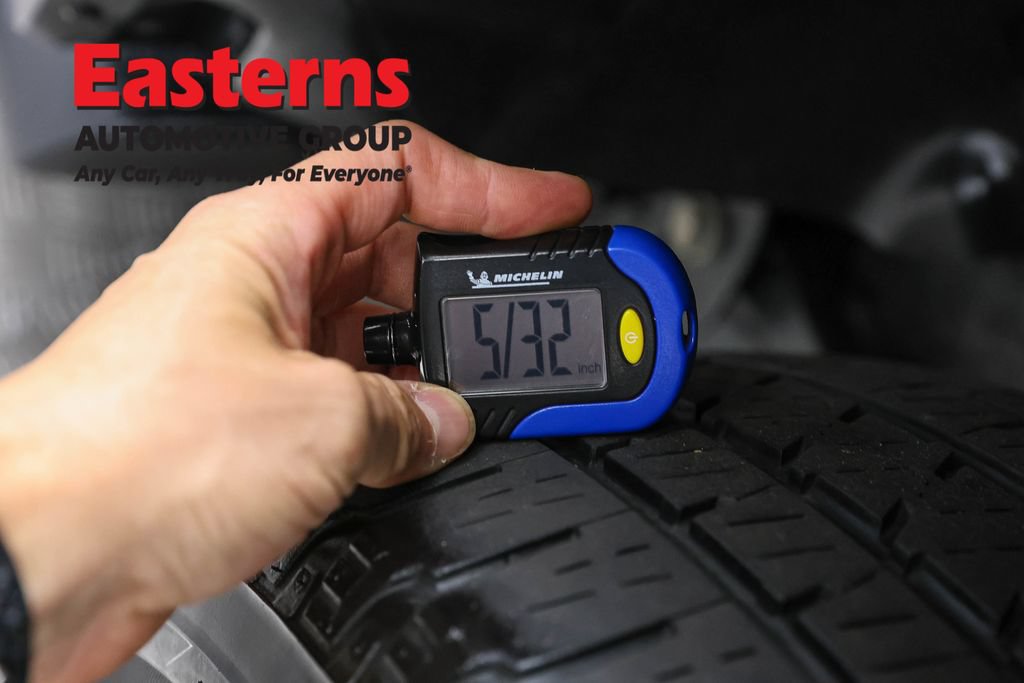 Used 2022 Jeep Wrangler Unlimited Sahara AWD/4WD image 27