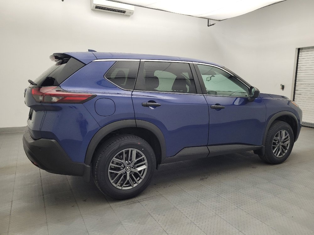 Used 2021 Nissan Rogue S AWD/4WD image 10