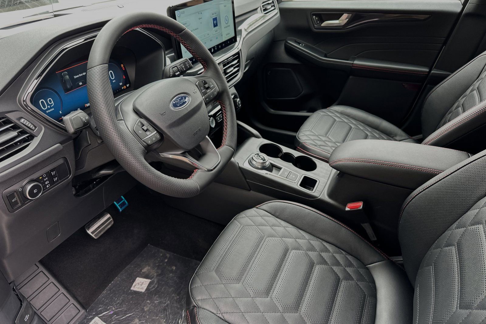 New 2024 Ford Escape ST-Line Elite w/ Premium Technology Package image 7