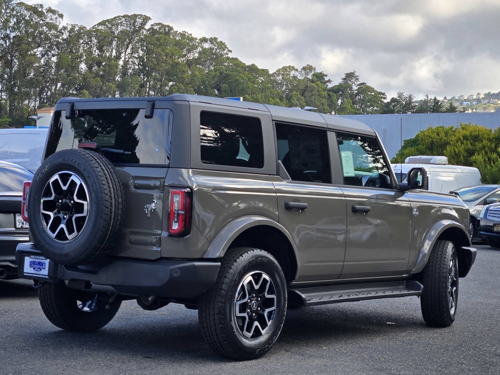 New 2026 Ford Bronco Outer Banks AWD/4WD image 14