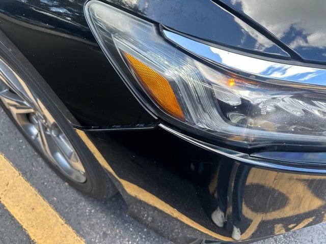 Used 2018 Honda Accord EX image 4