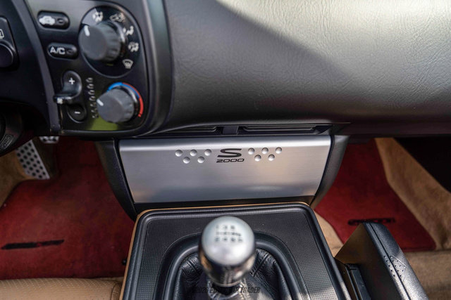 Used 2004 Honda S2000 image 66