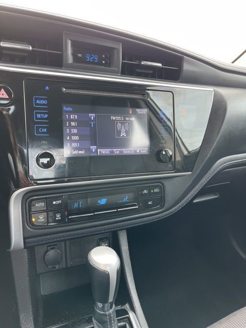Used 2018 Toyota Corolla SE w/ Protection Package FWD image 45
