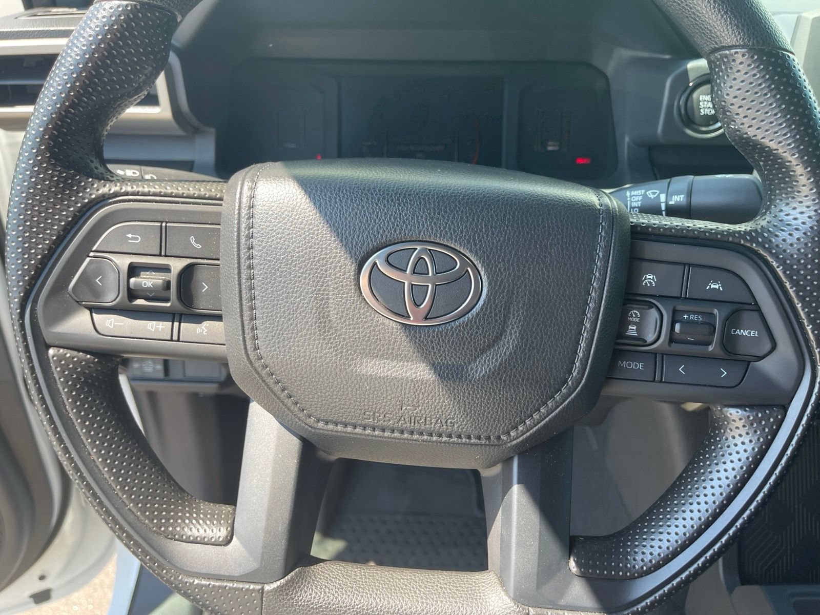 Used 2025 Toyota Tacoma SR w/ Towing Package RWD image 23