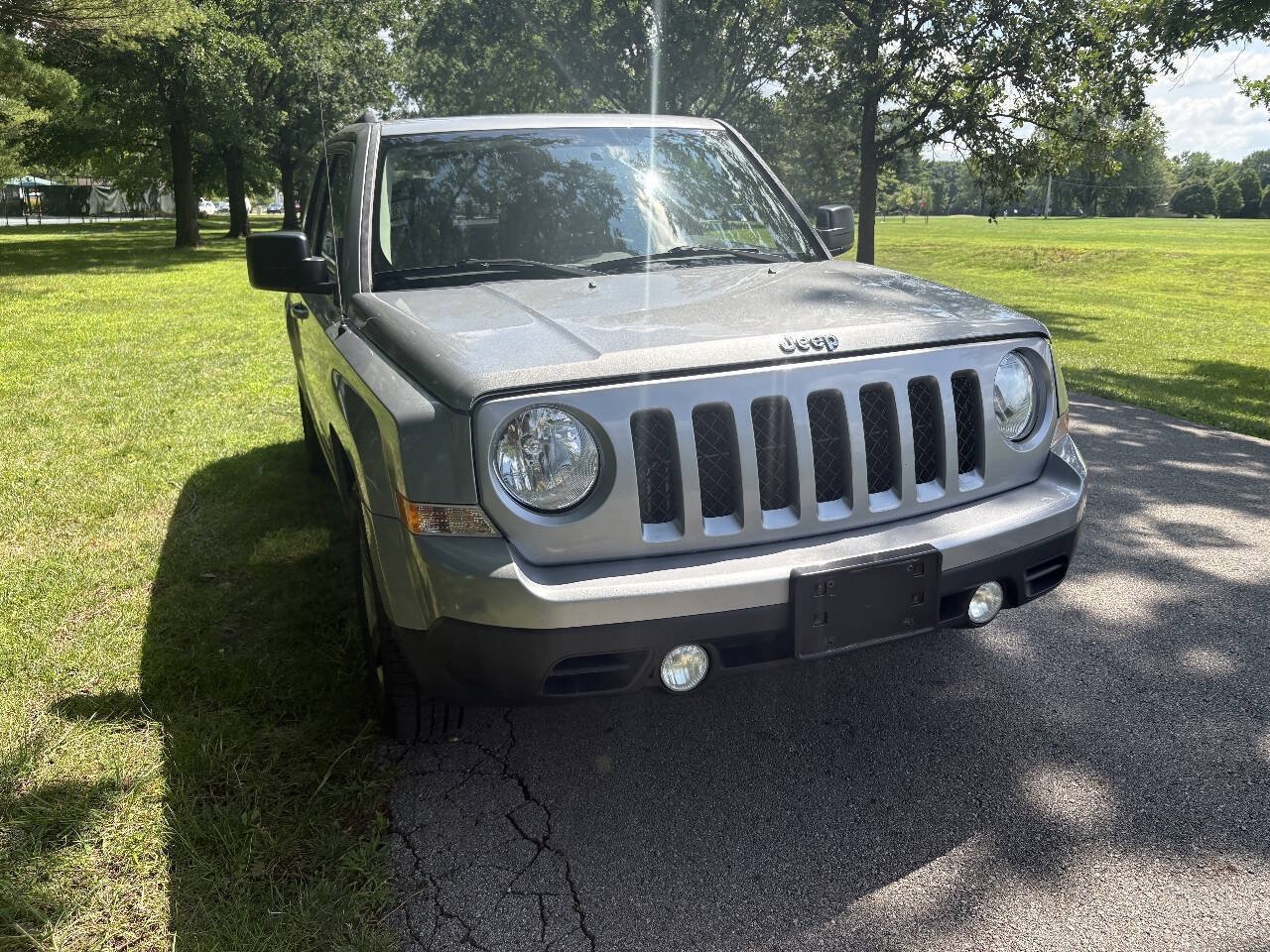 Used 2014 Jeep Patriot High Altitude FWD image 24