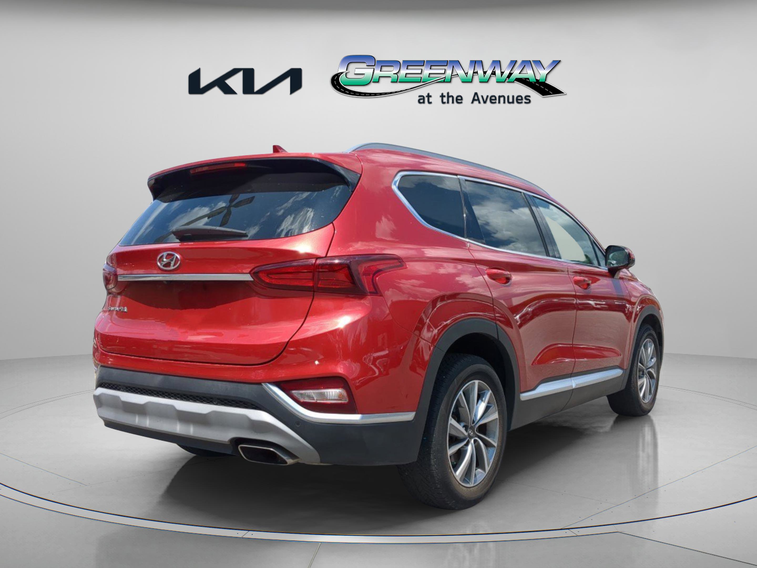 Used 2019 Hyundai Santa Fe SEL FWD image 6