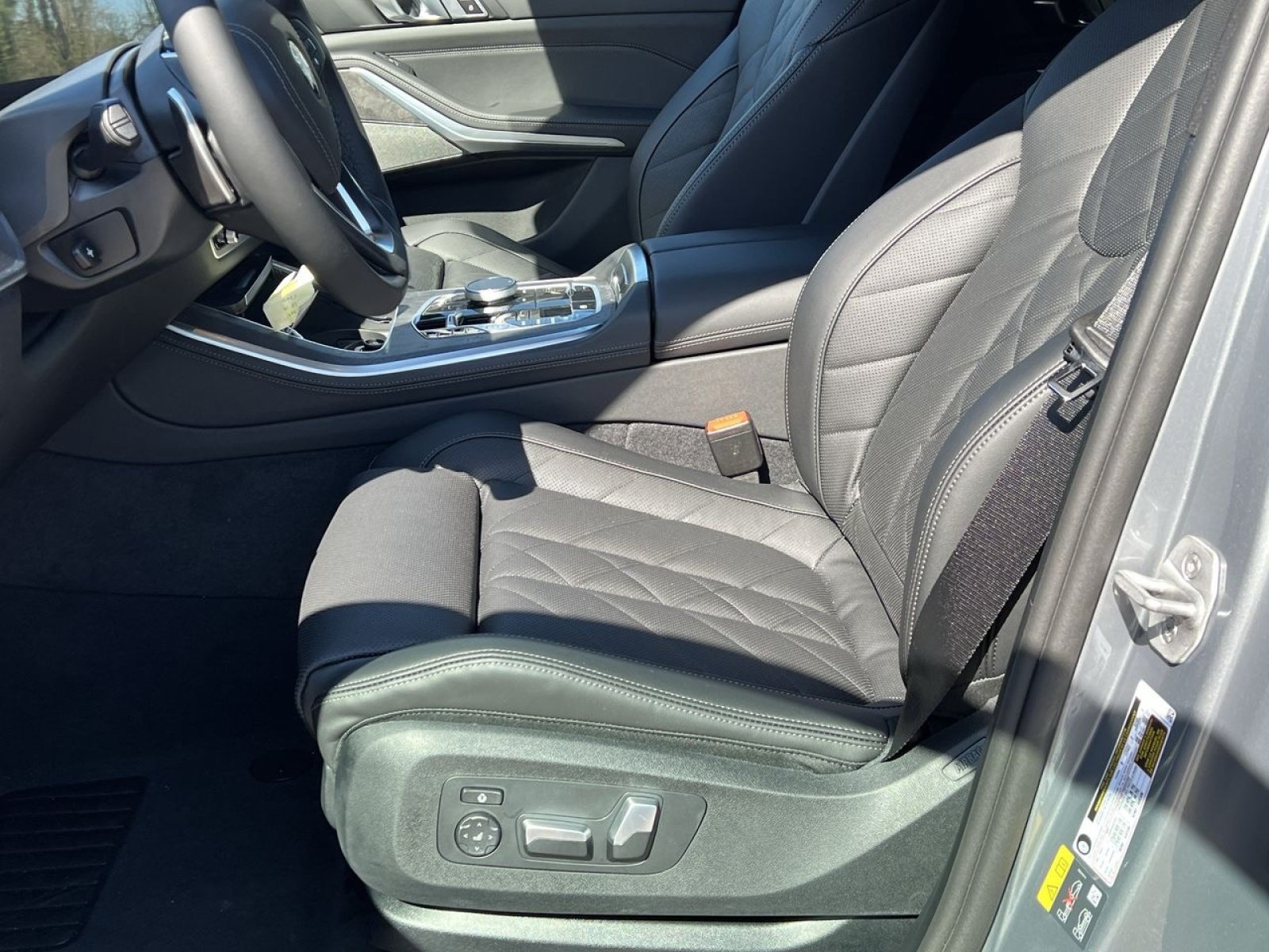New 2026 BMW X5 xDrive50e AWD/4WD image 10