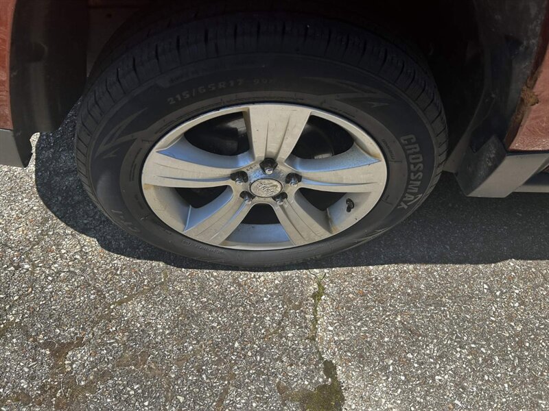 Used 2012 Jeep Patriot Latitude w/ Sun/Sound Group AWD/4WD image 18