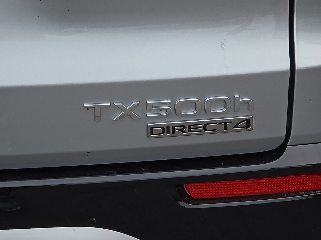 New 2026 Lexus TX 500h AWD image 8