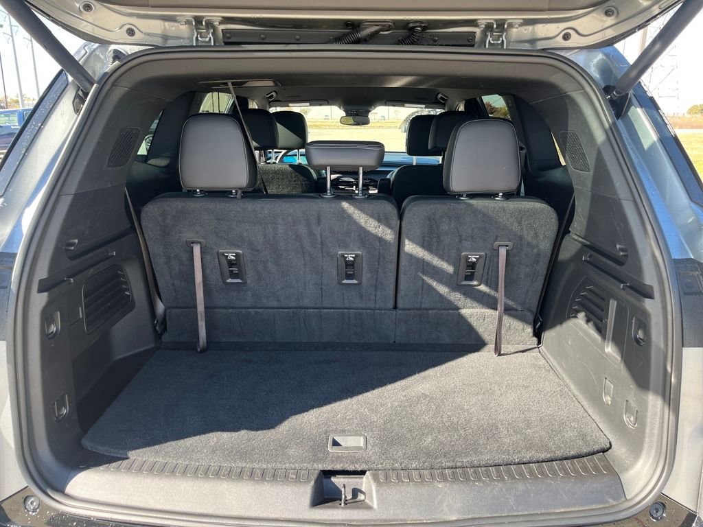 Used 2025 Buick Enclave Sport Touring image 26