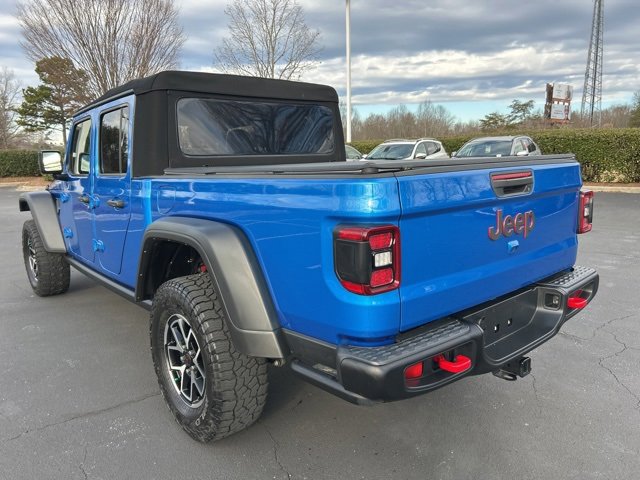 Used 2024 Jeep Gladiator Rubicon w/ Technology Group image 8