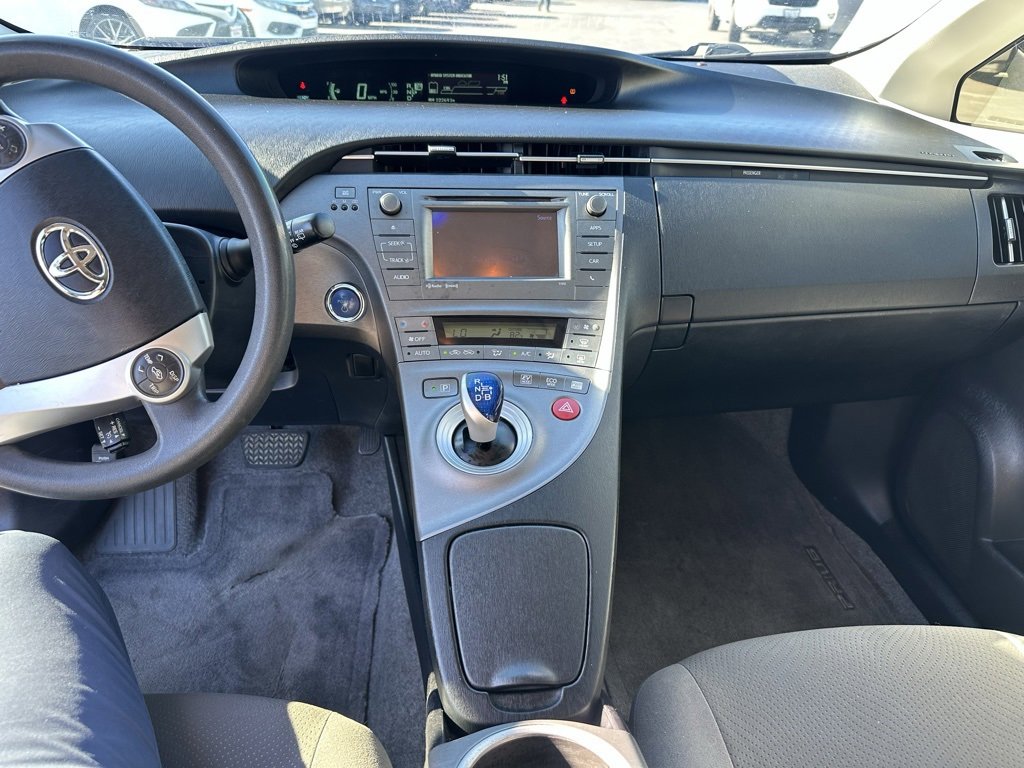Used 2013 Toyota Prius Three image 9