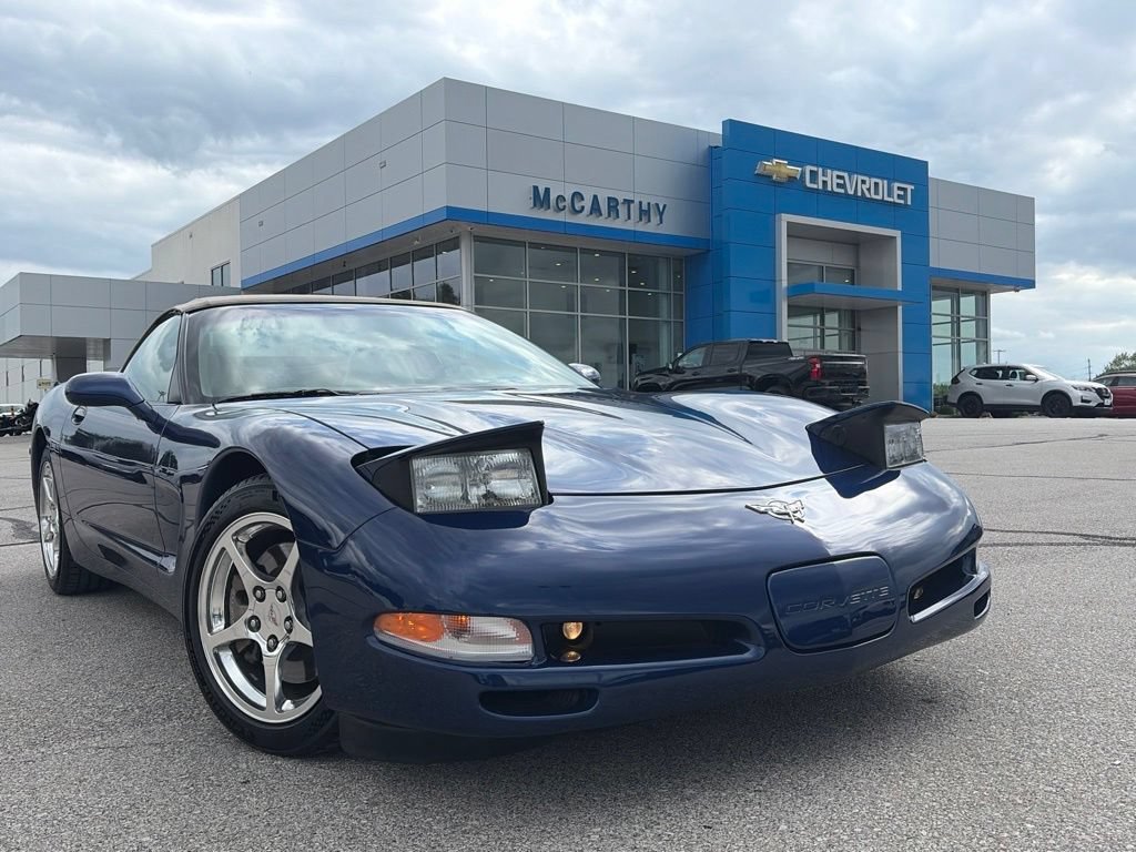 Used 2004 Chevrolet Corvette Convertible w/ Preferred Equipment Group RWD image 35
