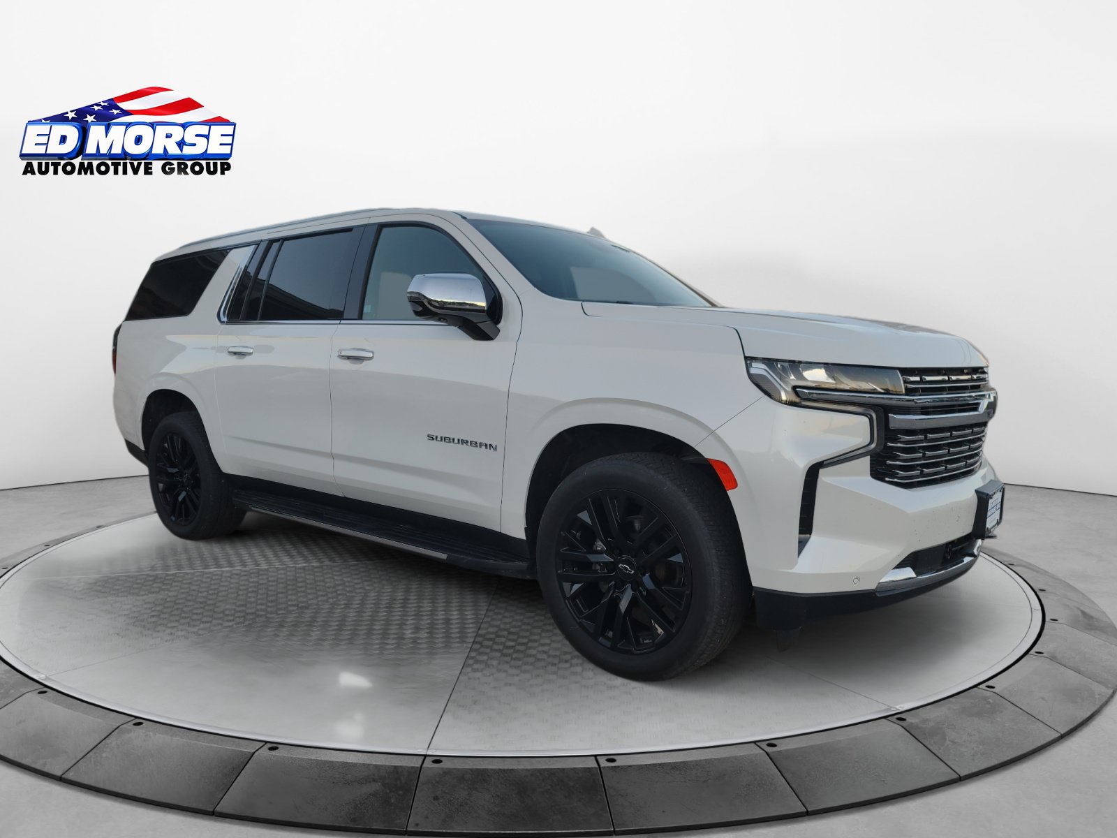 Certified 2023 Chevrolet Suburban Premier AWD/4WD image 7