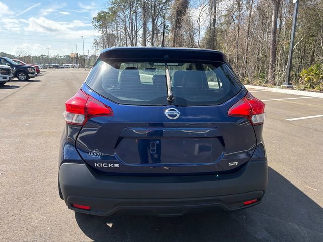 Used 2019 Nissan Kicks SR w/ SR Premium Package image 8