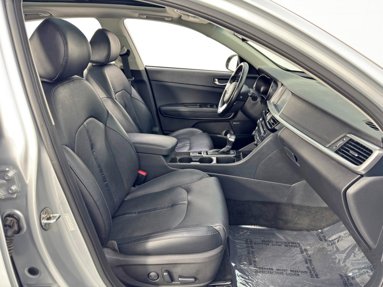 Used 2020 Kia Optima Premium image 15