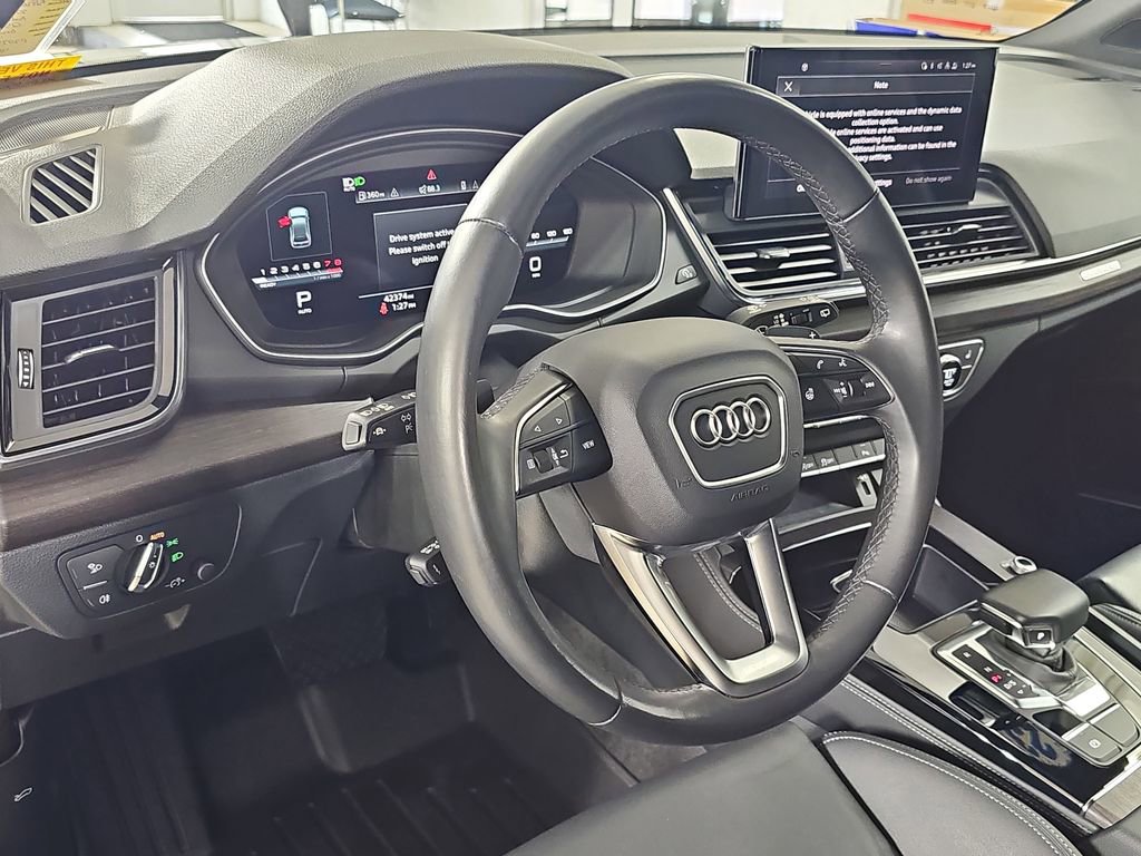 Used 2023 Audi Q5 2.0T Premium Plus w/ Premium Plus Package AWD/4WD image 21