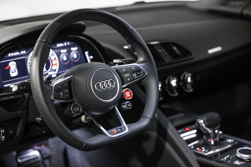 Used 2022 Audi R8 V10 performance image 38