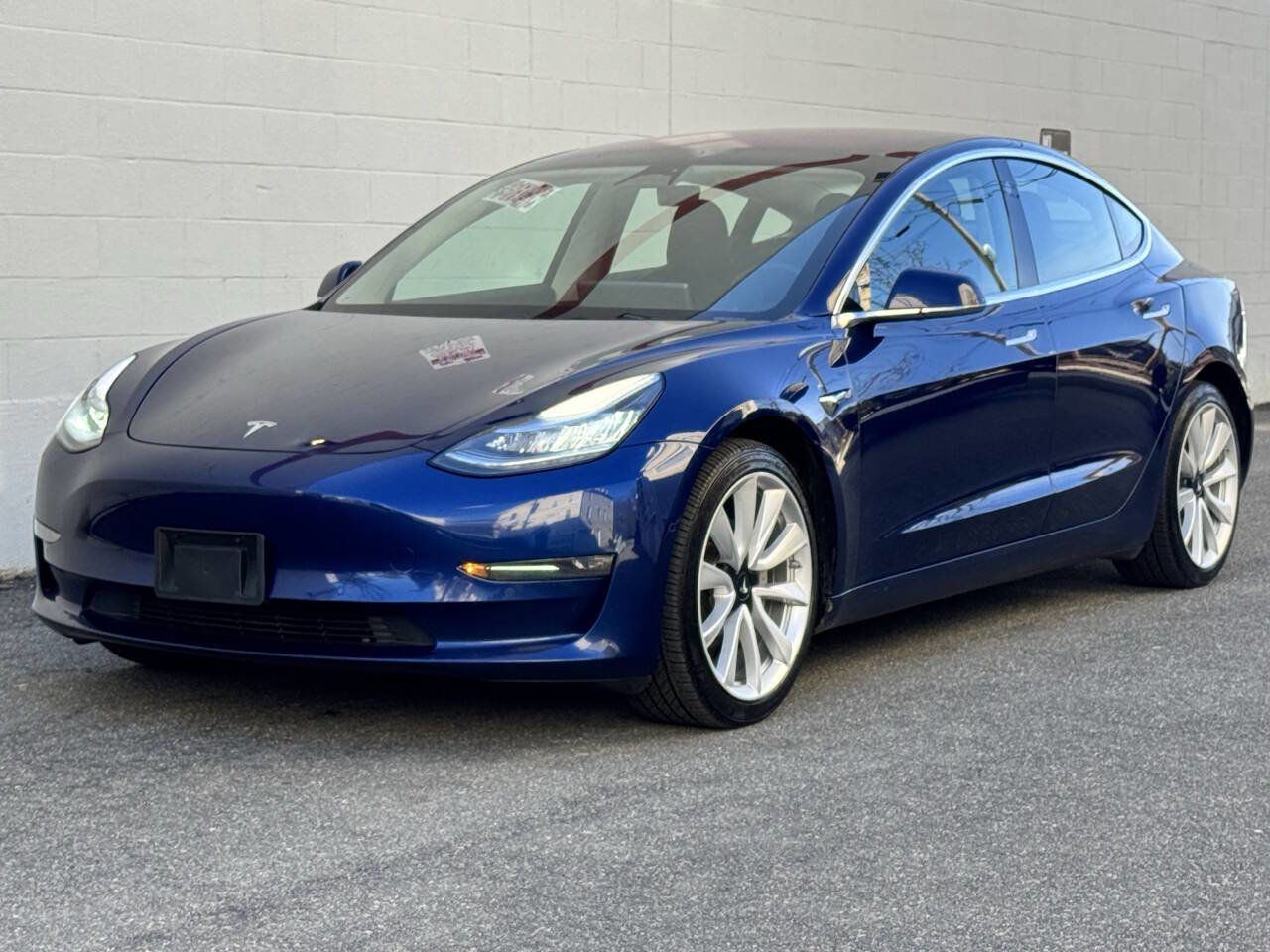 Used 2018 Tesla Model 3 Long Range AWD/4WD image 2