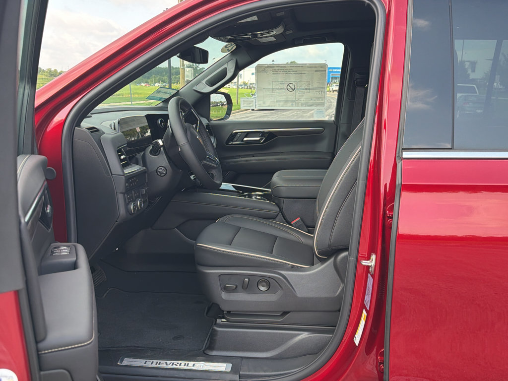 New 2026 Chevrolet Tahoe Premier w/ Sun And Tow Package AWD/4WD image 14