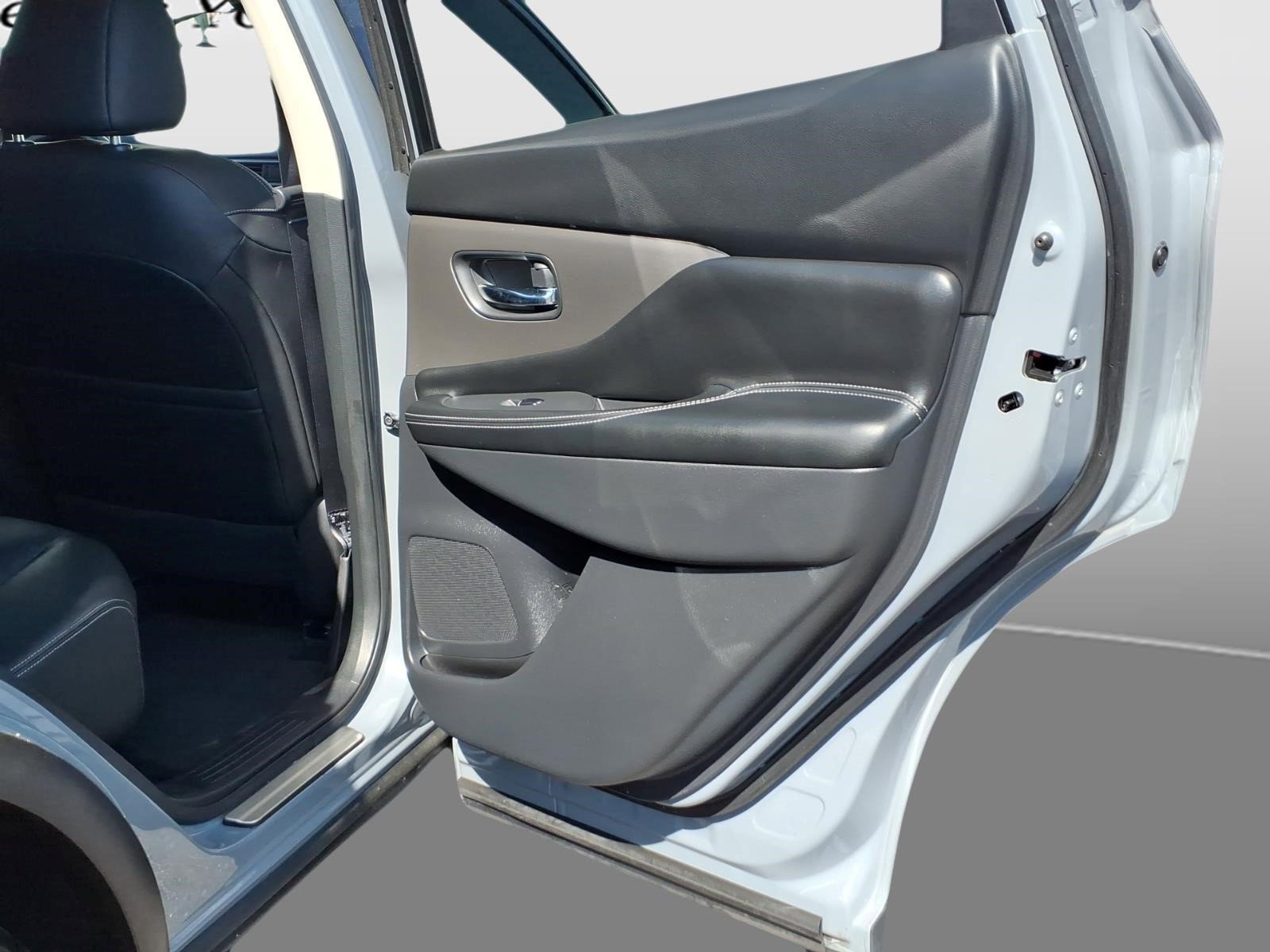 Certified 2022 Nissan Murano SL w/ SL Moonroof Package AWD/4WD image 14