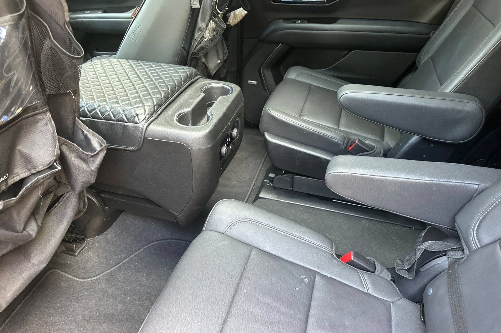 Used 2025 Chevrolet Tahoe Z71 w/ Z71 Off-Road Package AWD/4WD image 14