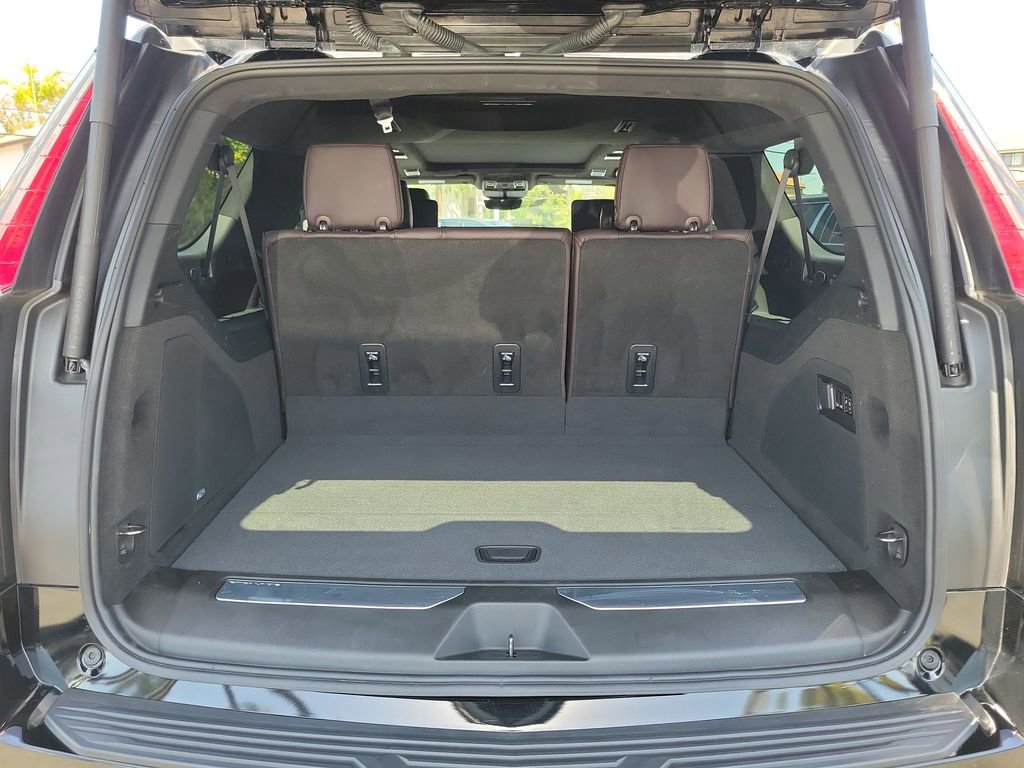 Certified 2023 Cadillac Escalade ESV Premium Luxury Platinum AWD/4WD image 26