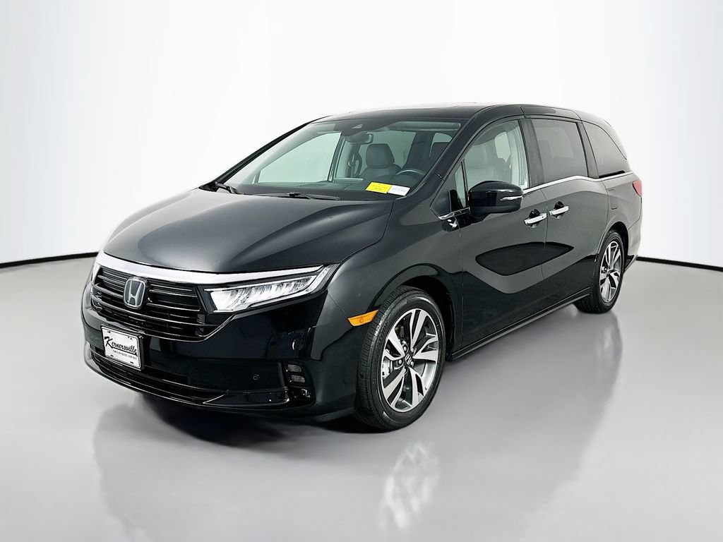 Used 2023 Honda Odyssey Touring image 3