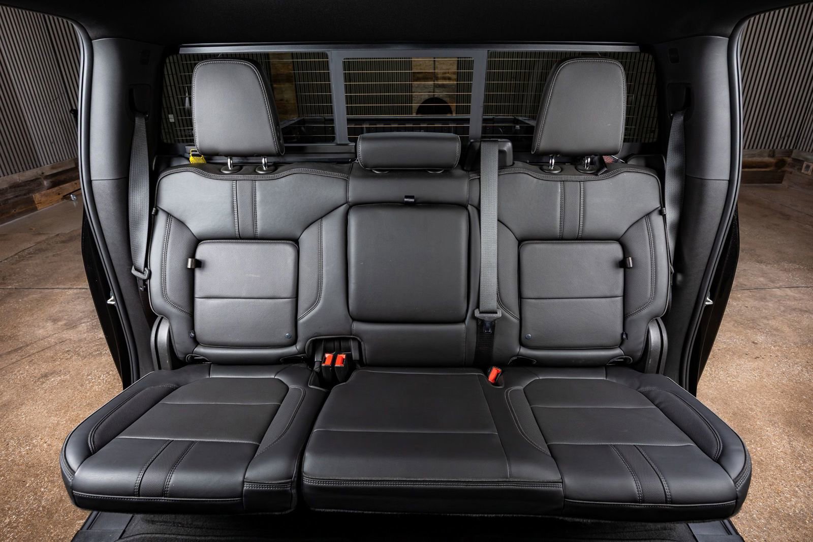 Used 2023 Chevrolet Silverado 3500 High Country w/ Z71 Off-Road Package image 34