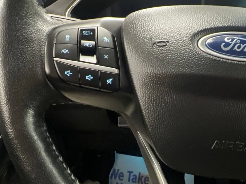 Used 2020 Ford Escape Titanium AWD/4WD image 23