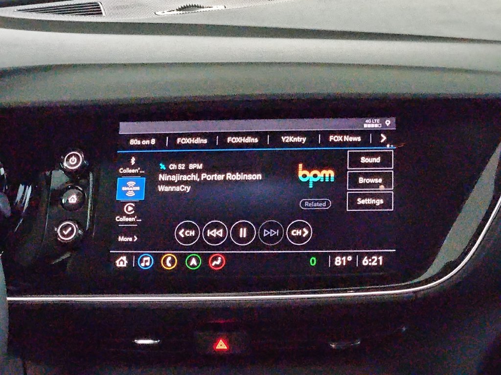 Used 2022 Buick Envision Essence w/ Technology Package I FWD image 14