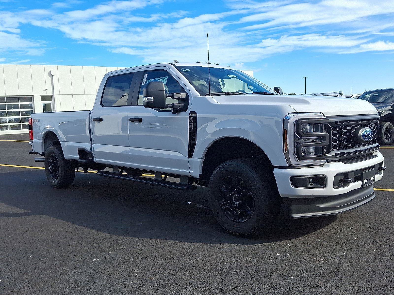 New 2026 Ford F250 XL image 2
