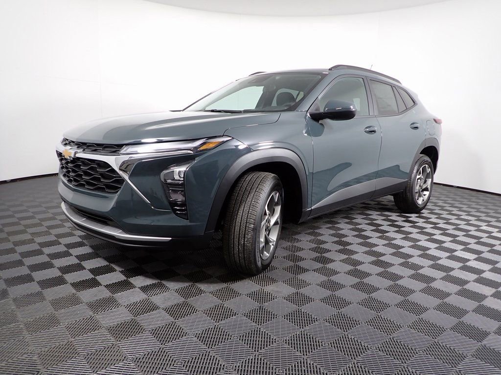 New 2026 Chevrolet Trax LT w/ LT Convenience Package image 7