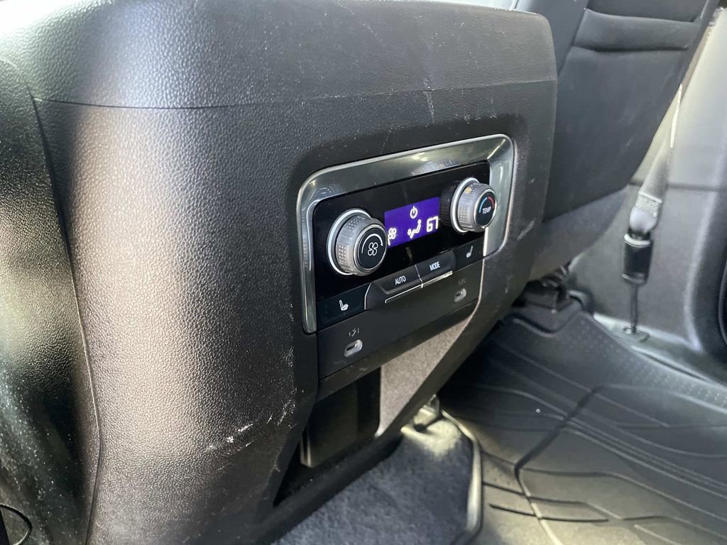 Used 2021 Chevrolet Tahoe High Country image 14