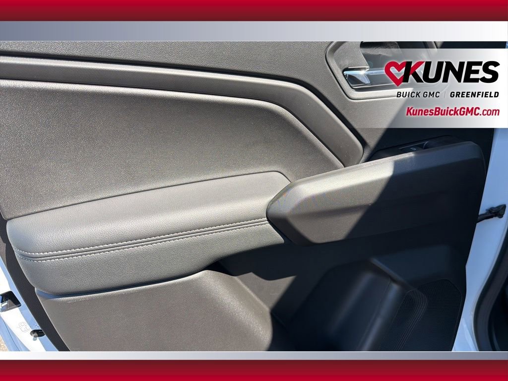 New 2026 GMC Canyon Elevation w/ Convenience Package image 39