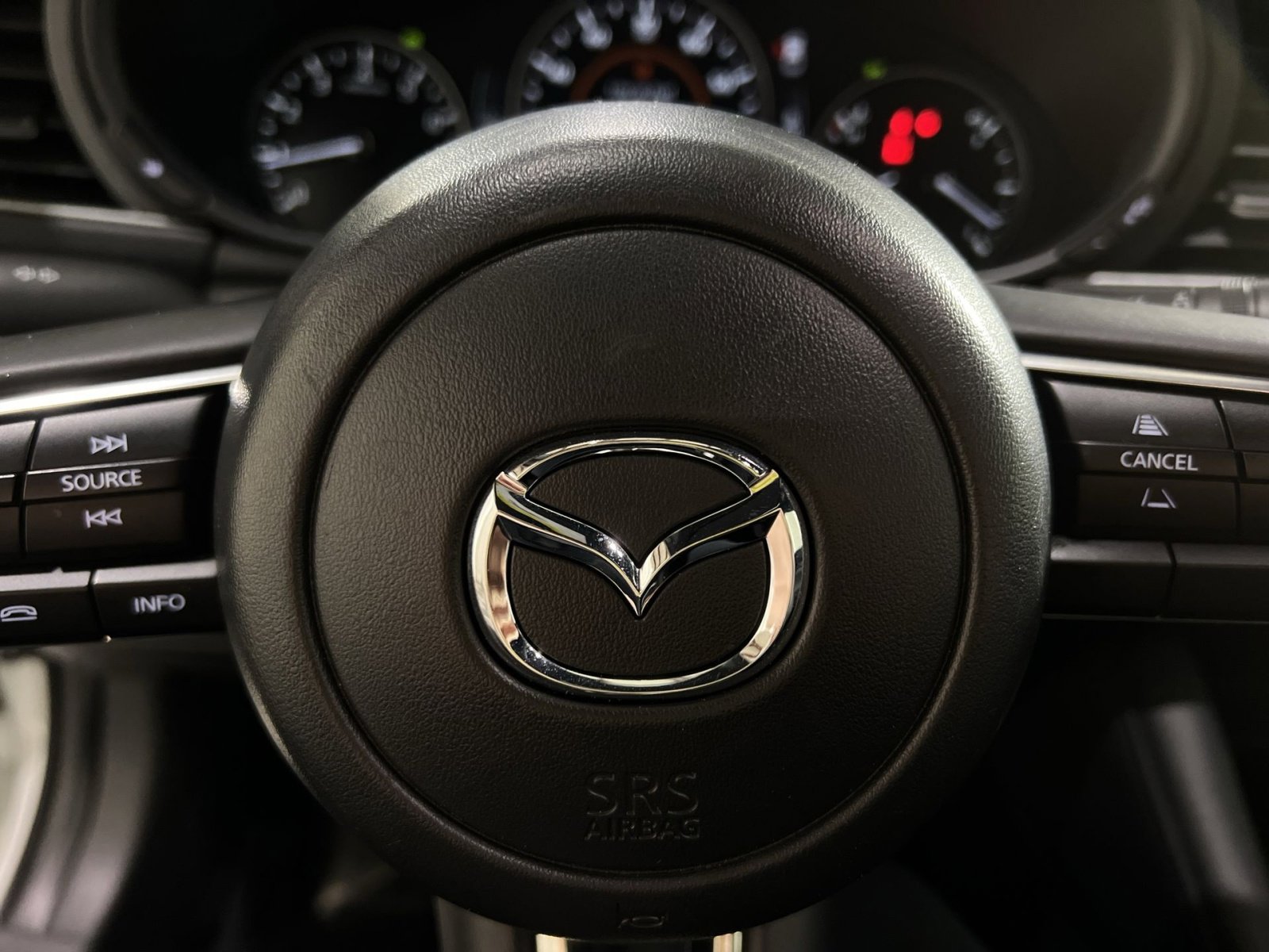 Used 2024 MAZDA MAZDA3 s FWD image 39