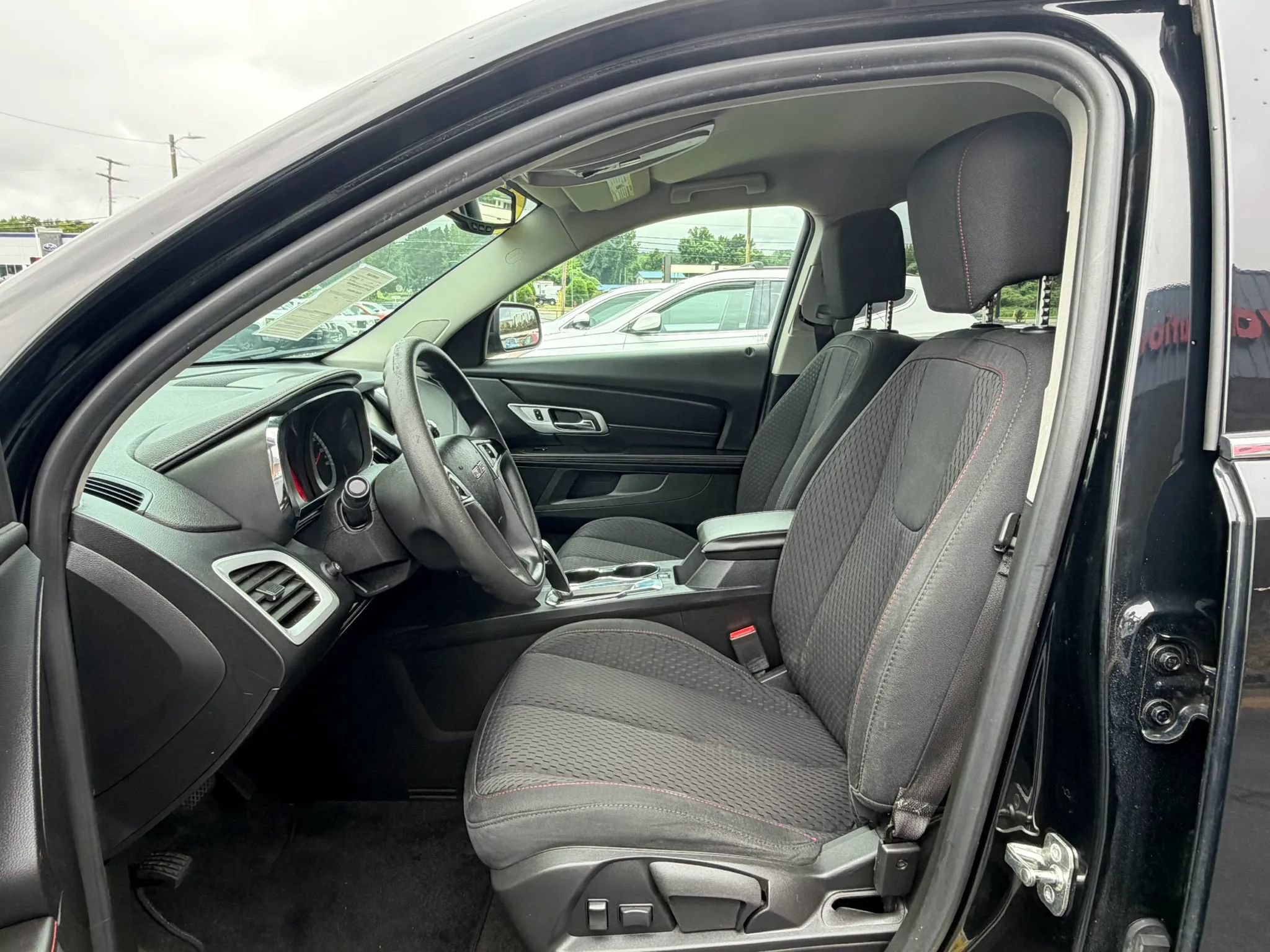 Used 2015 GMC Terrain SLE FWD image 20
