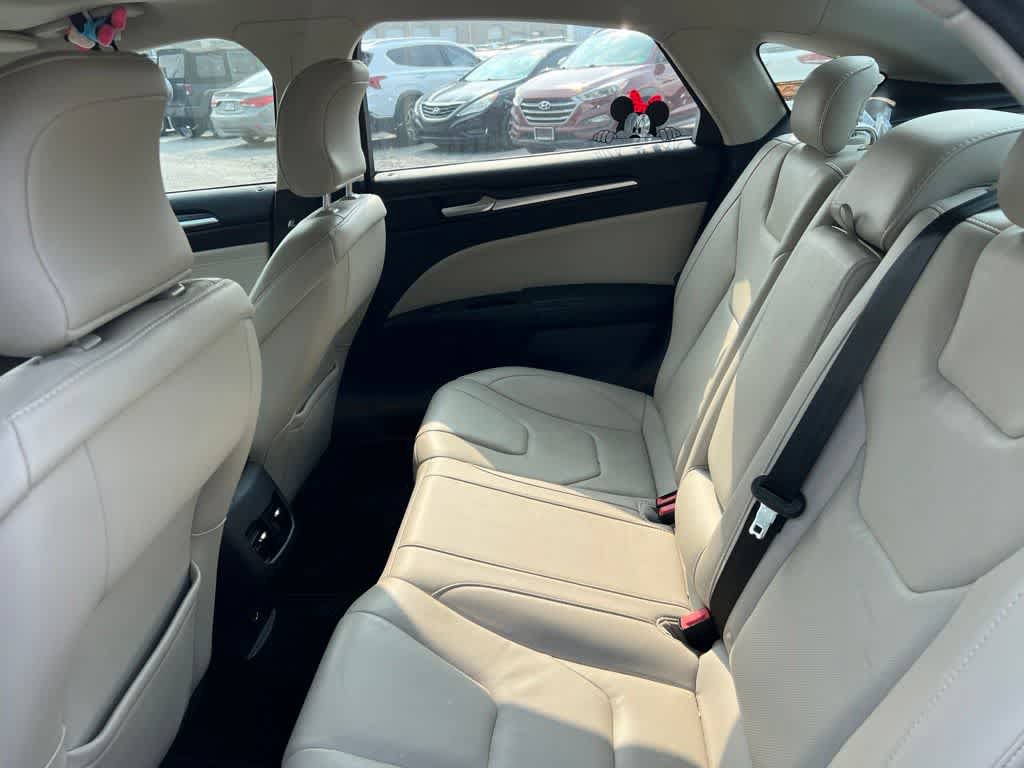 Used 2017 Ford Fusion Titanium FWD image 12
