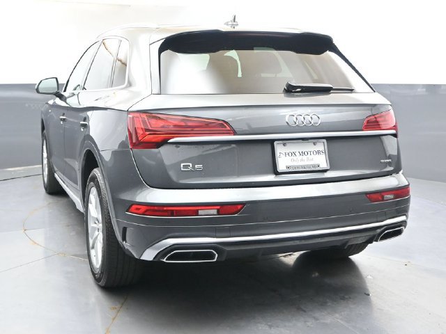 Used 2024 Audi Q5 2.0T Premium w/ Convenience Package AWD/4WD image 4
