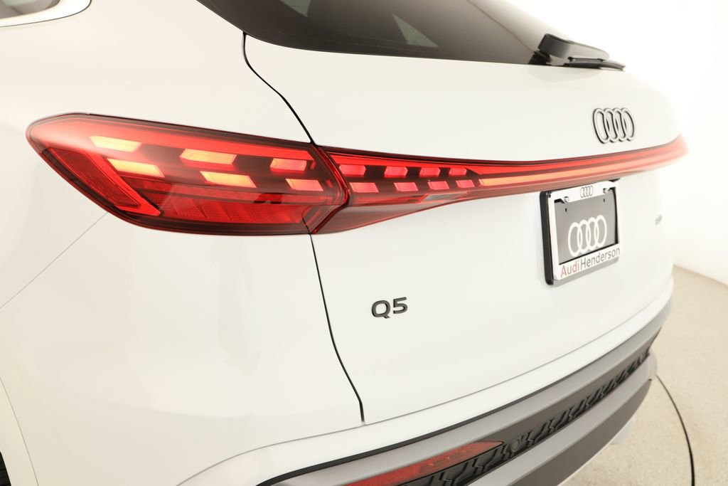 Certified 2025 Audi Q5 Premium Plus w/ Premium Plus AWD/4WD image 39