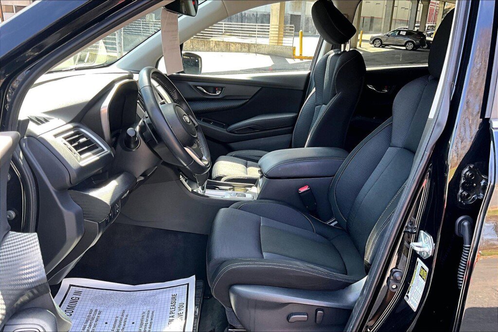Certified 2023 Subaru Ascent Premium w/ Convenience Package image 14