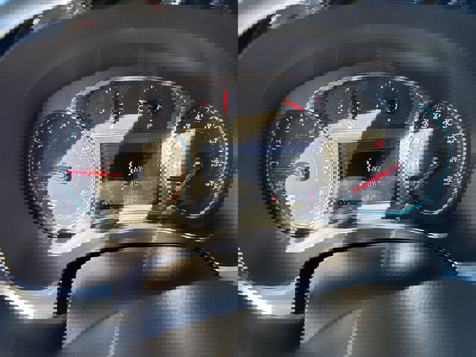 Used 2023 Chevrolet Traverse LT w/ Midnight/Sport Edition image 20