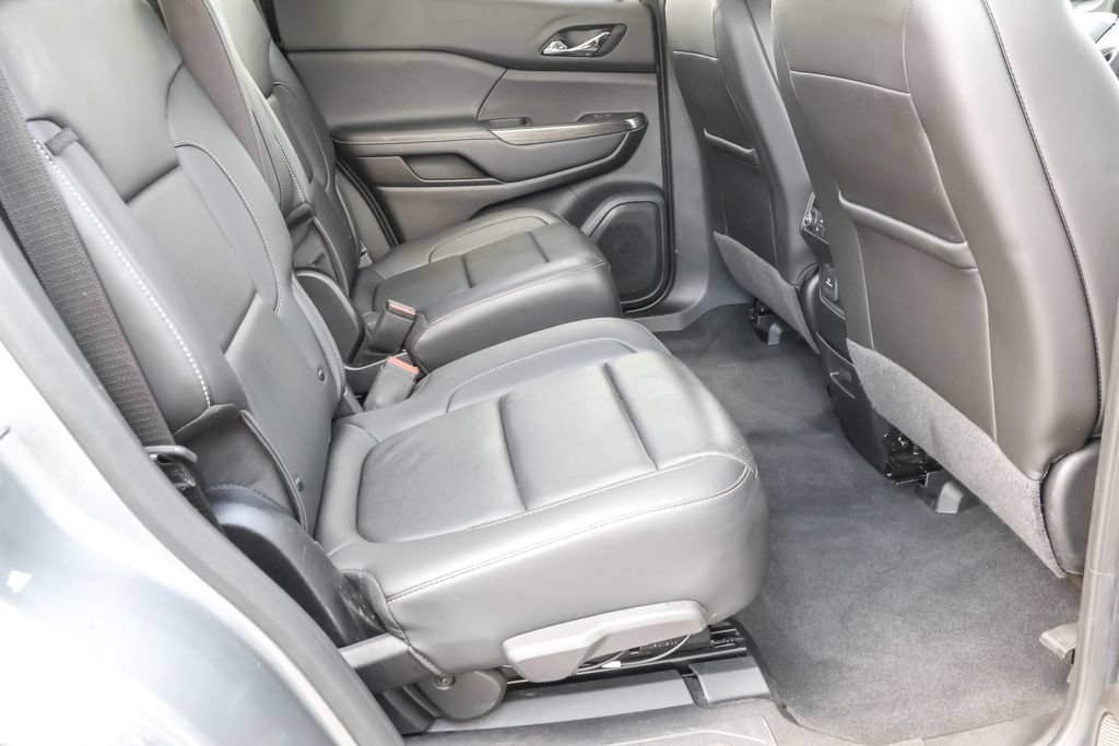 Used 2023 GMC Acadia SLT w/ Elevation Edition AWD/4WD image 35