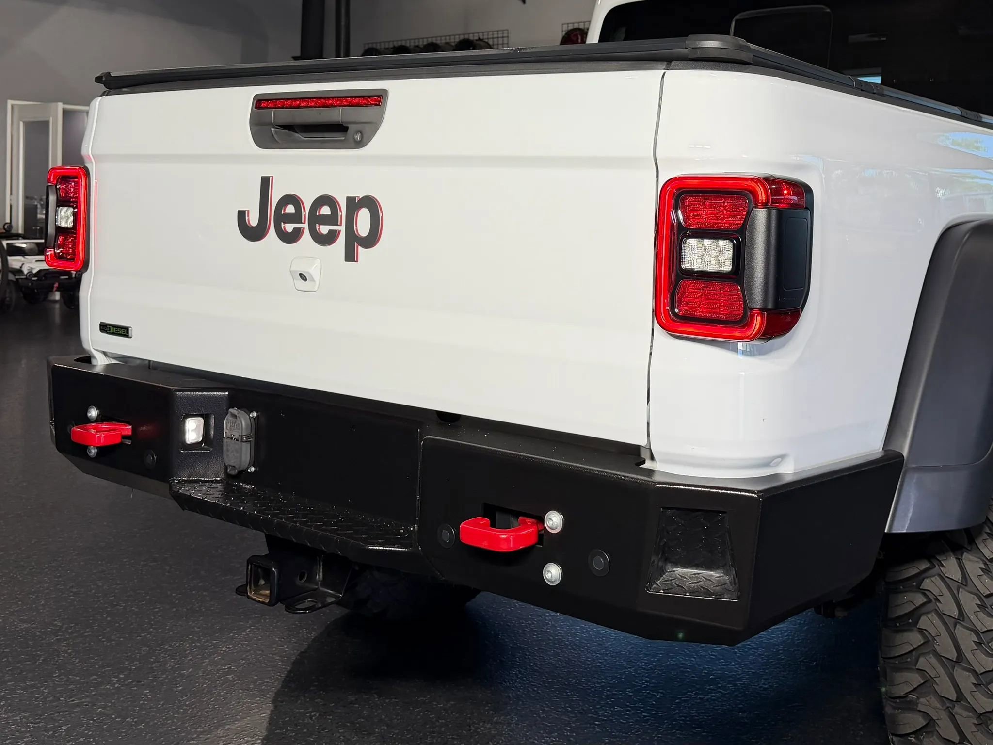 Used 2021 Jeep Gladiator Rubicon AWD/4WD image 14