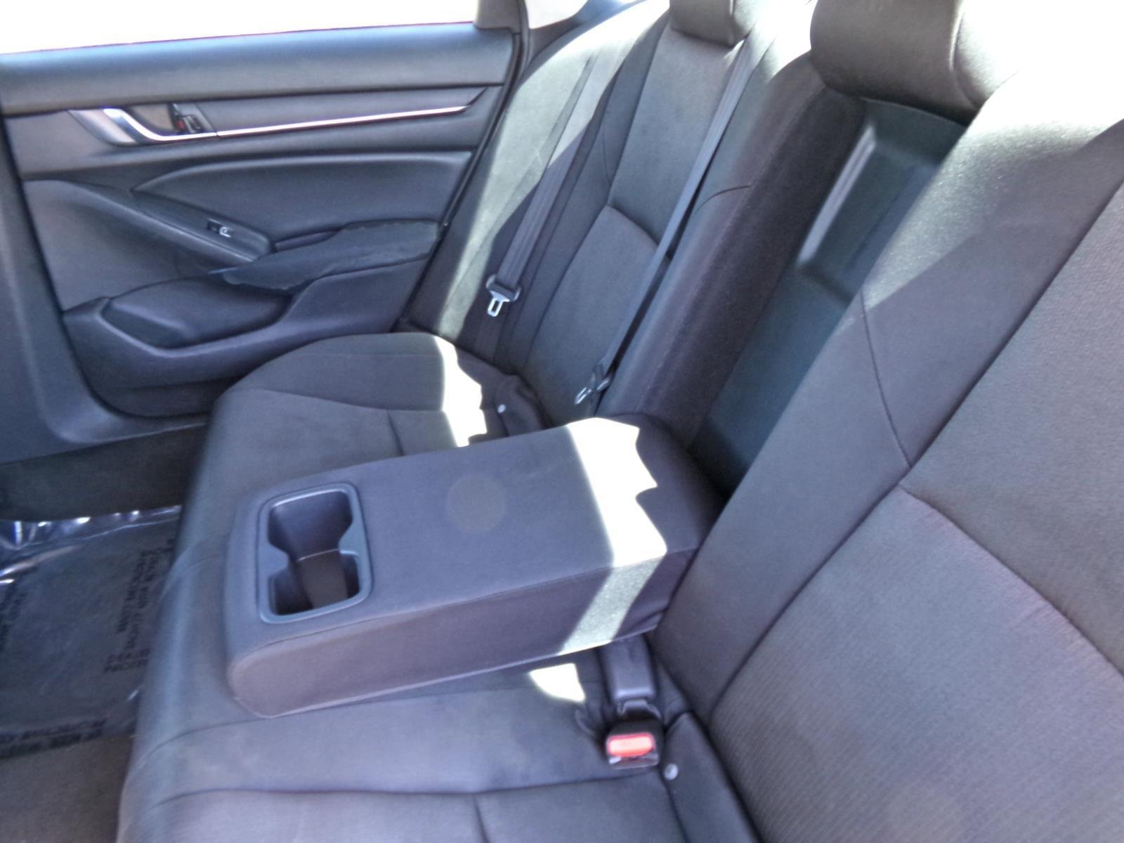 Used 2018 Honda Accord LX image 16