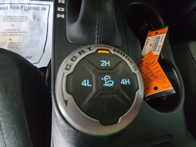 Used 2022 Ford Bronco 2-Door AWD/4WD image 28