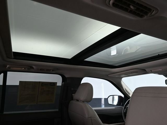 Used 2021 Ford Expedition Max Limited image 34