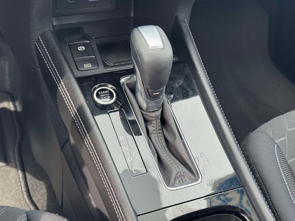 Used 2023 Nissan Kicks SV FWD image 27