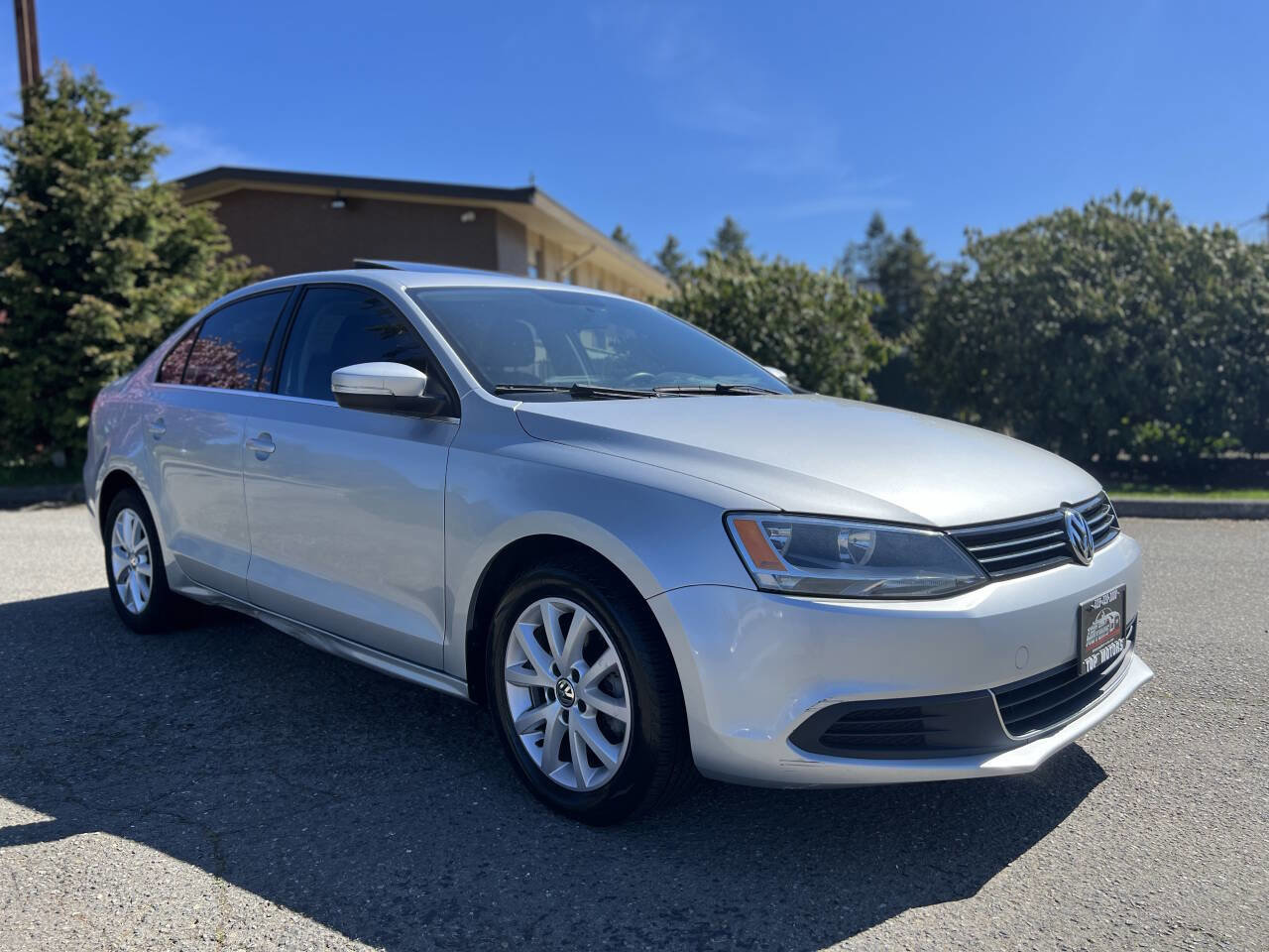 Used 2013 Volkswagen Jetta SE FWD image 3
