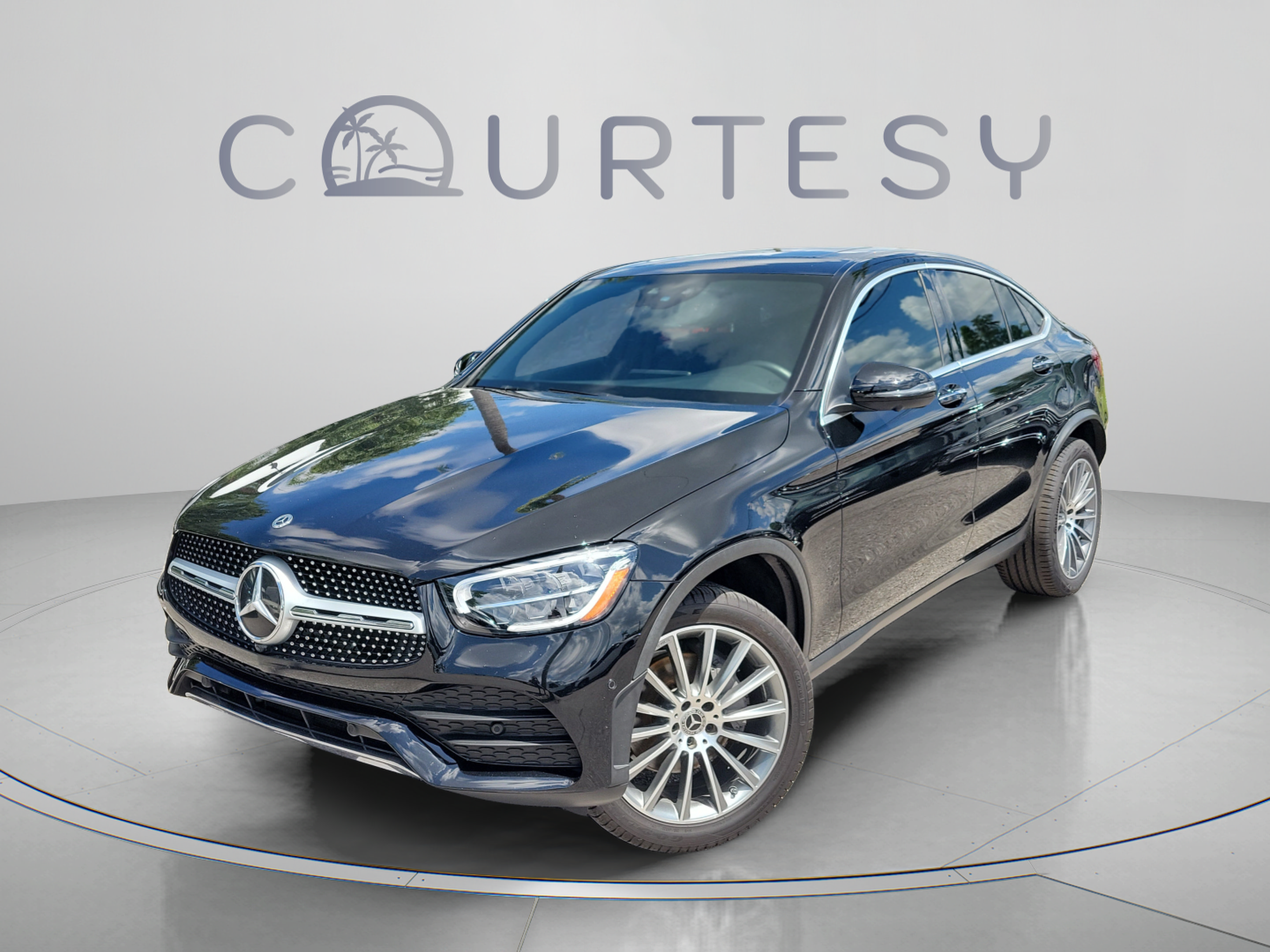 Certified 2021 Mercedes-Benz GLC 300 4MATIC Coupe image 1